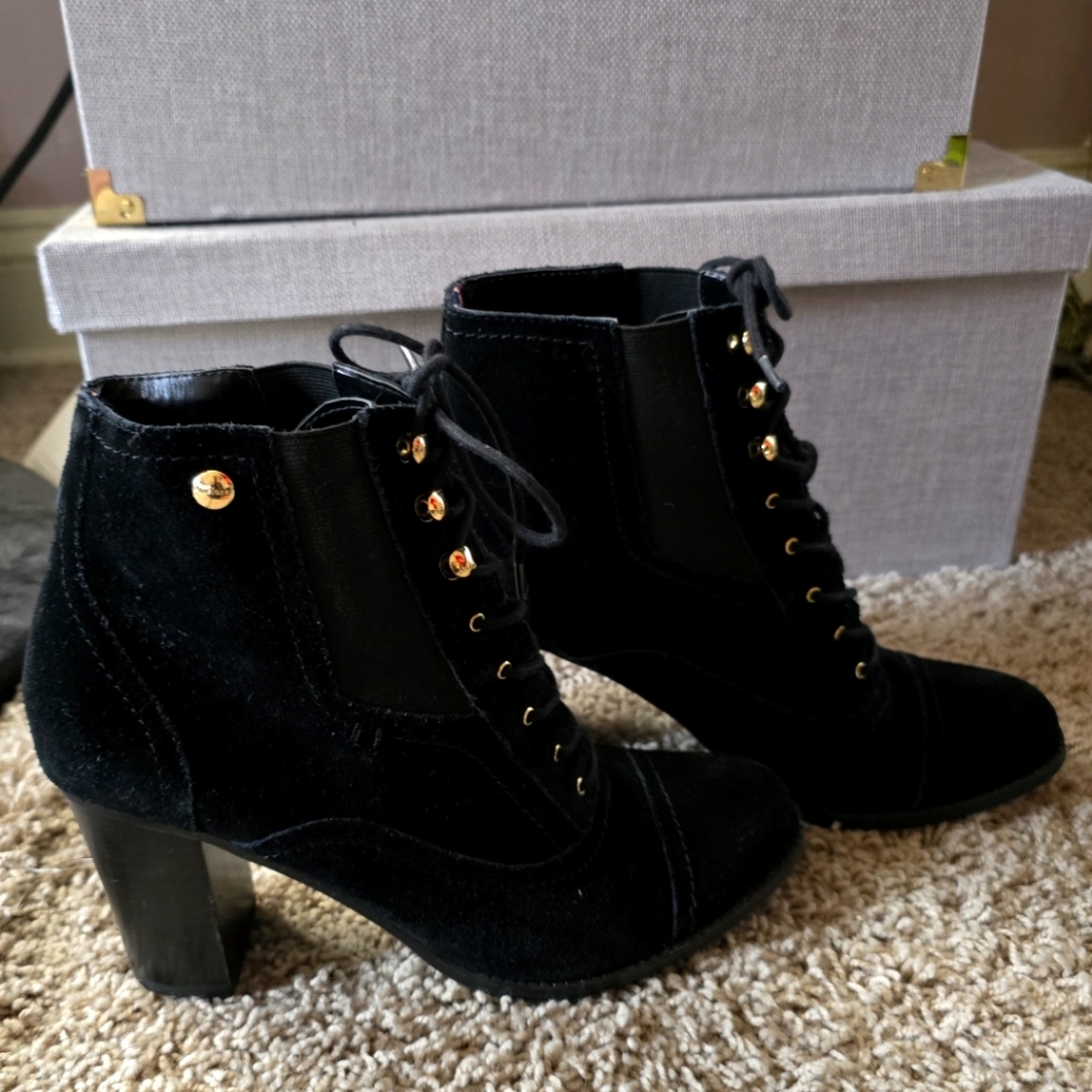 Tommy Hilfiger boots size 8m